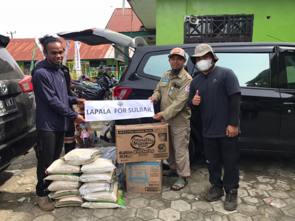 LAPALA STAIL Serahkan Bantuan