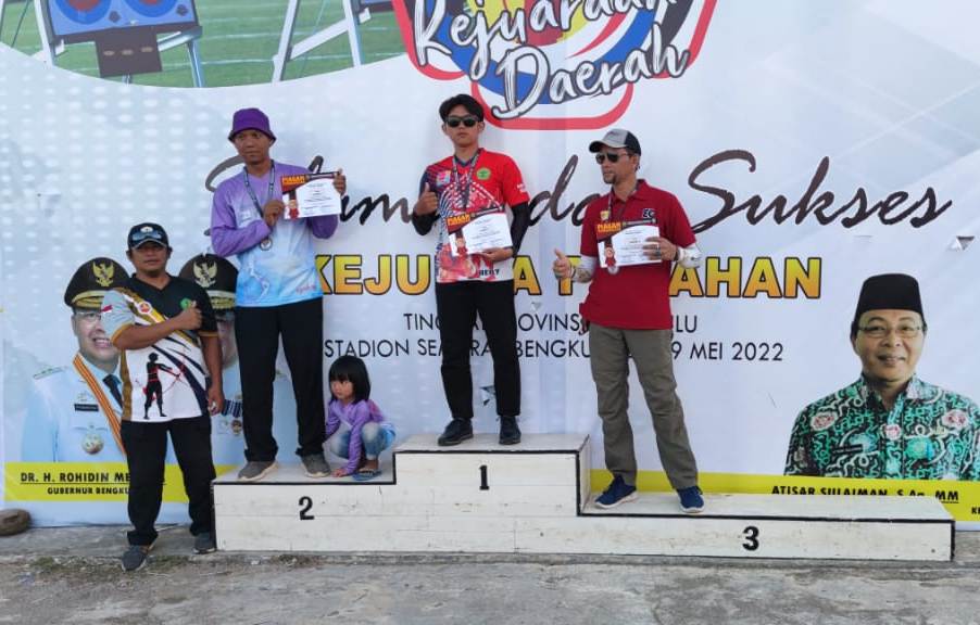 Mahasiswa STAIL Raih Medali Emas di Kejurda Panahan Provinsi Bengkulu