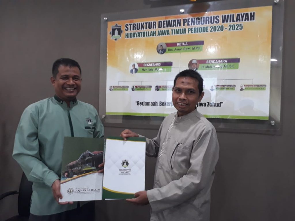 MoU STAIL & DPW Hidayatullah Jatim